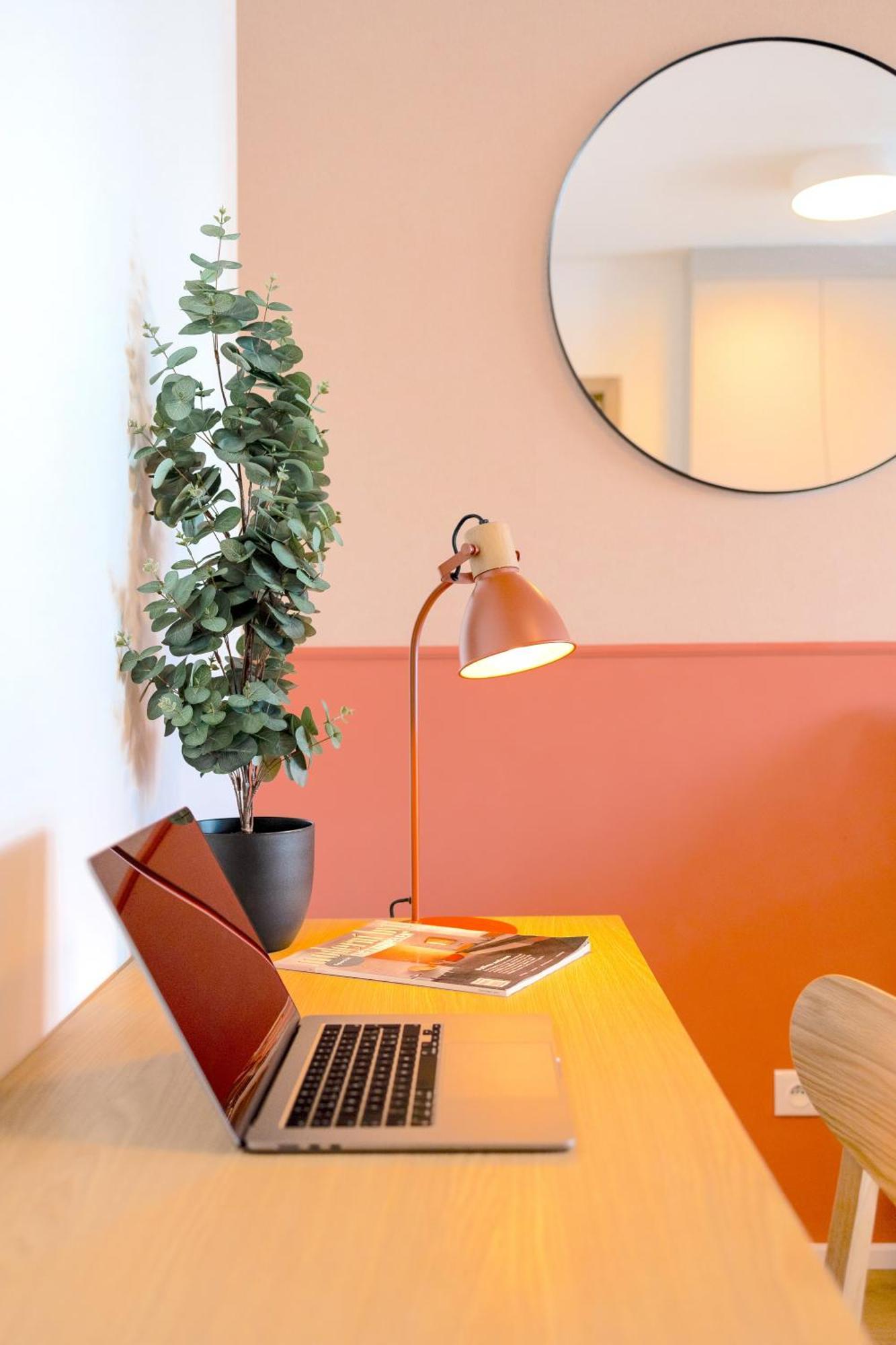 Design Apartment - Balcony, Free Parking, Yoga, 10 Mins To Center, By Gravity Praga Exterior foto