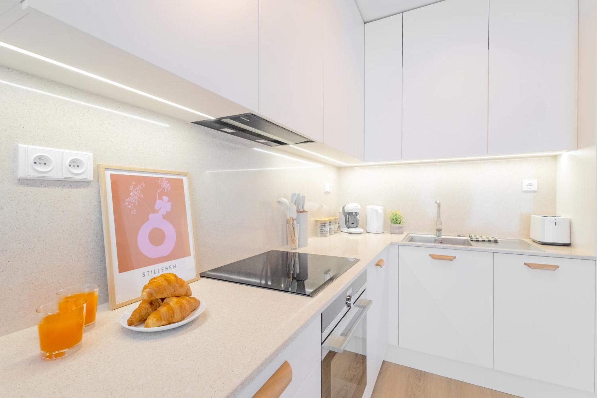Design Apartment - Balcony, Free Parking, Yoga, 10 Mins To Center, By Gravity Praga Exterior foto